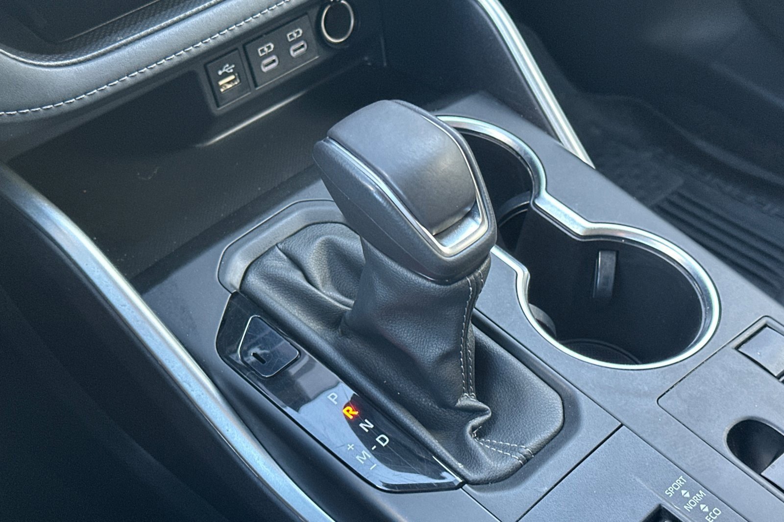 Used 2023 Toyota Highlander XLE image 21