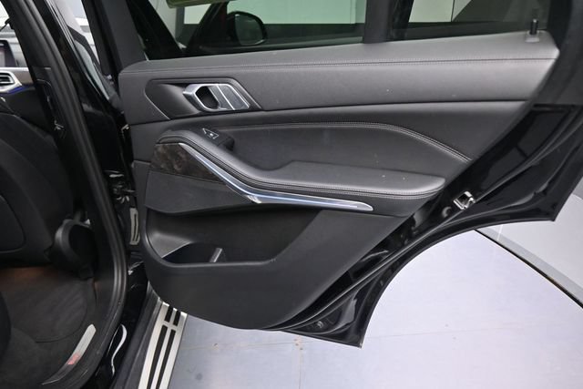 Used 2023 BMW X5 xDrive40i w/ Premium Package AWD/4WD image 23
