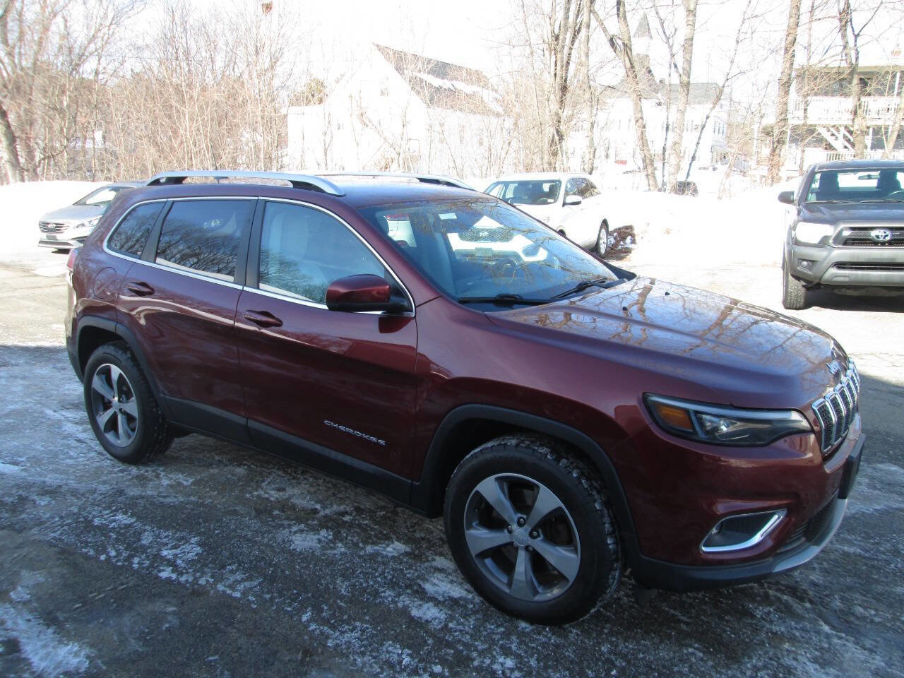 Used 2019 Jeep Cherokee Limited image 4