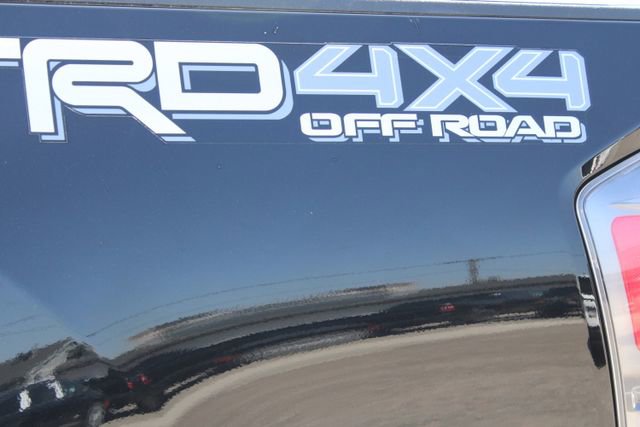 Used 2021 Toyota Tacoma TRD Off-Road w/ Technology Package image 11