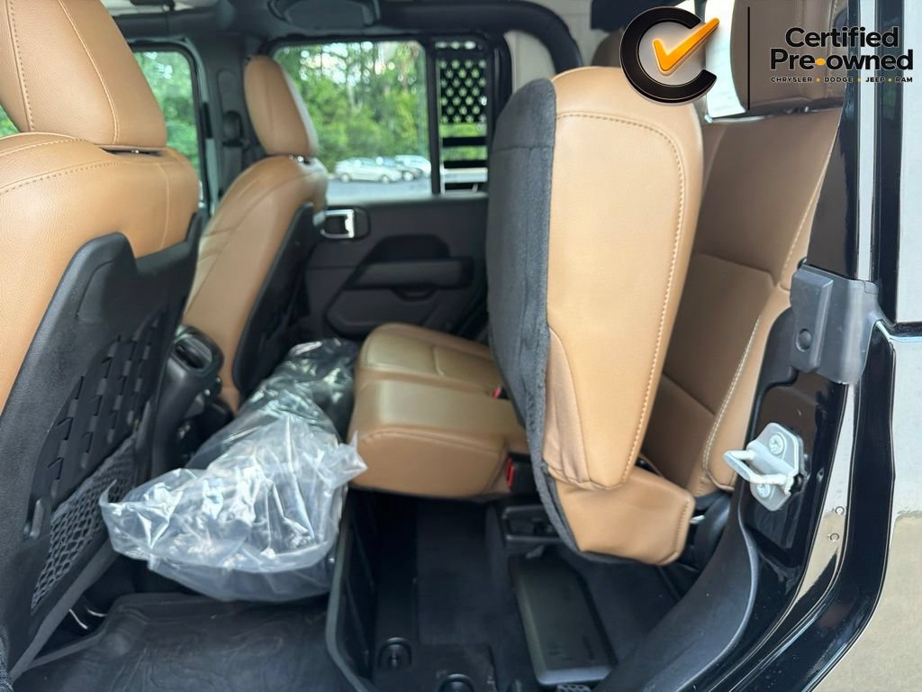 Certified 2023 Jeep Gladiator Rubicon w/ Cold Weather Group AWD/4WD image 46