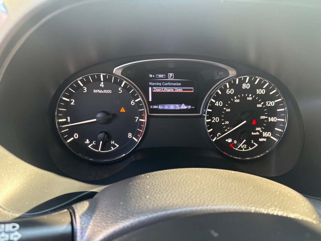 Used 2016 Nissan Pathfinder SL w/ SL Premium Package AWD/4WD image 15