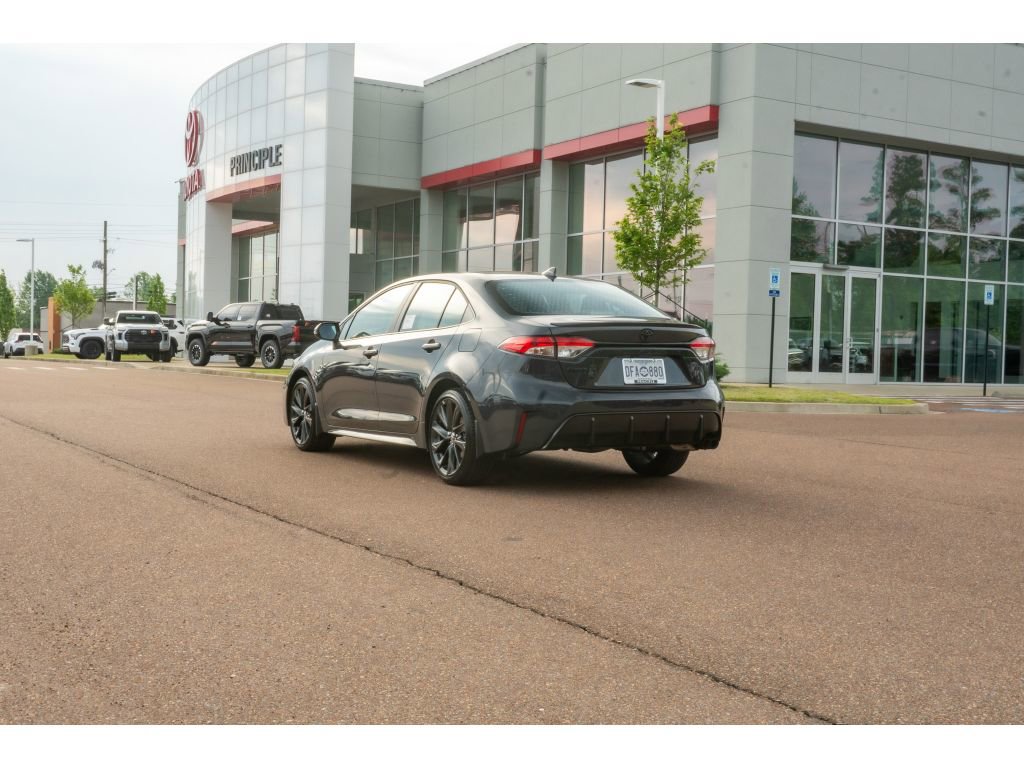 Used 2026 Toyota Corolla SE FWD image 7