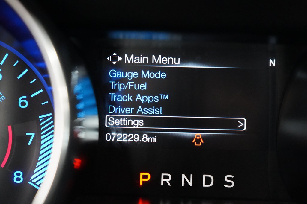 Used 2019 Ford Mustang Premium RWD image 25