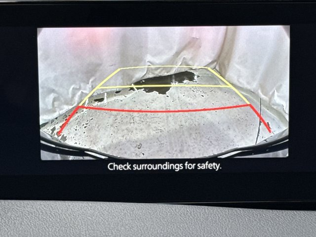 Used 2023 MAZDA MAZDA3 s FWD image 21
