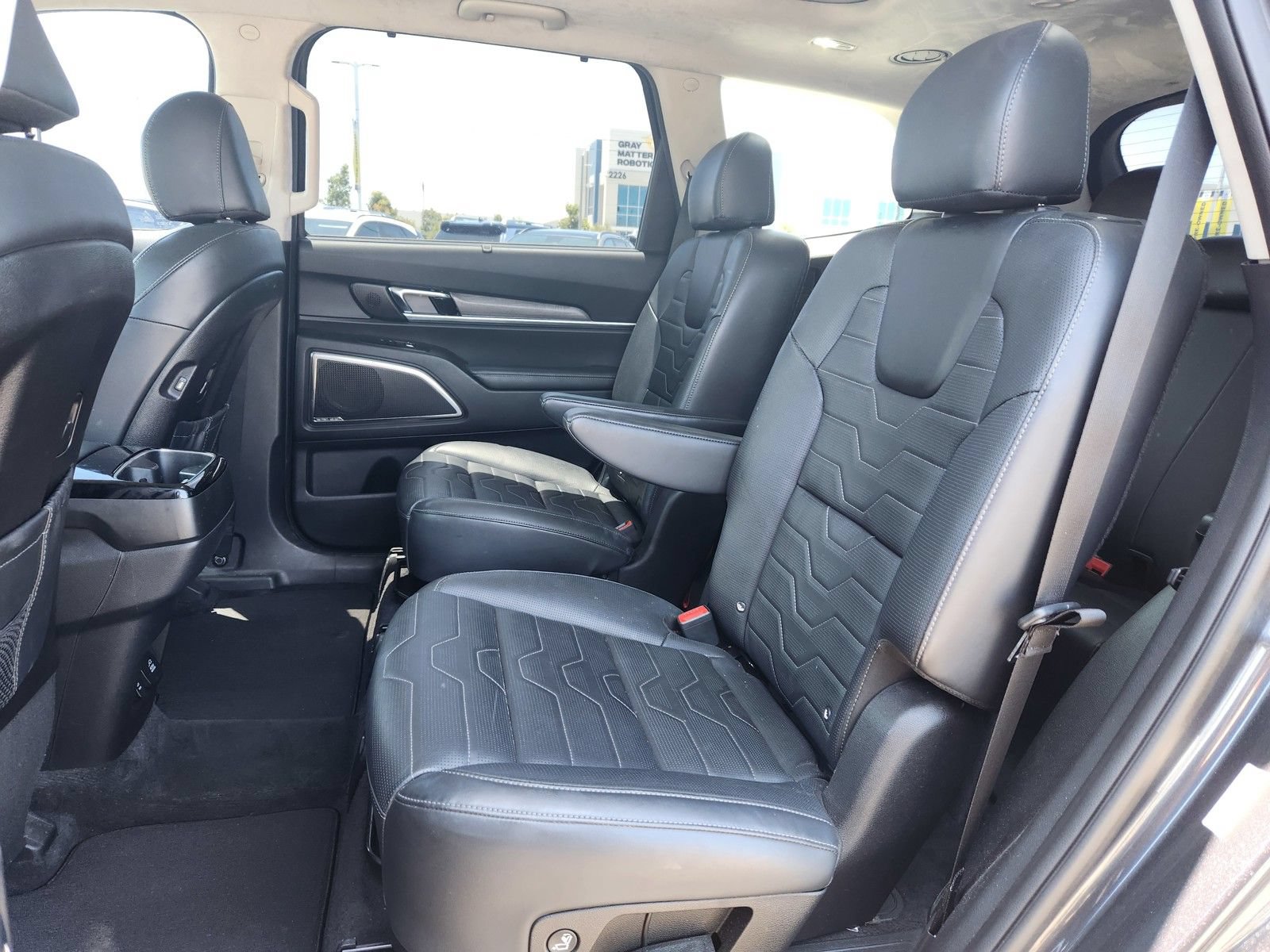 Used 2022 Kia Telluride SX w/ SX Prestige Package AWD/4WD image 12