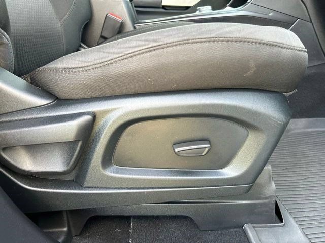 Used 2022 Ford Explorer XLT RWD image 47