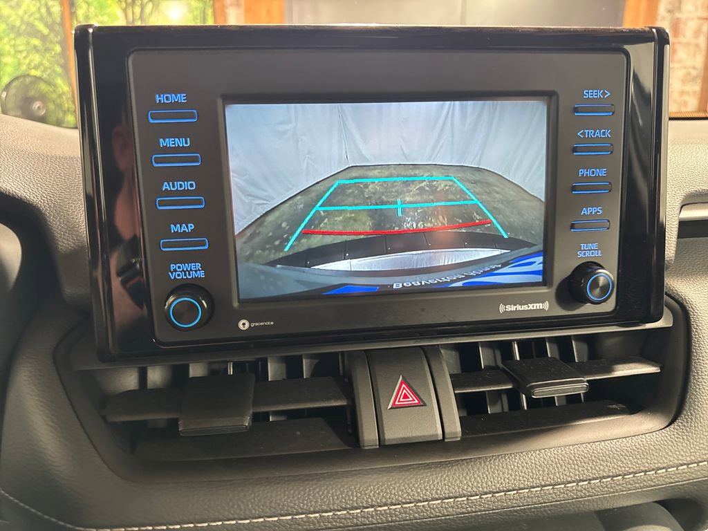 Used 2022 Toyota RAV4 XLE AWD/4WD image 33