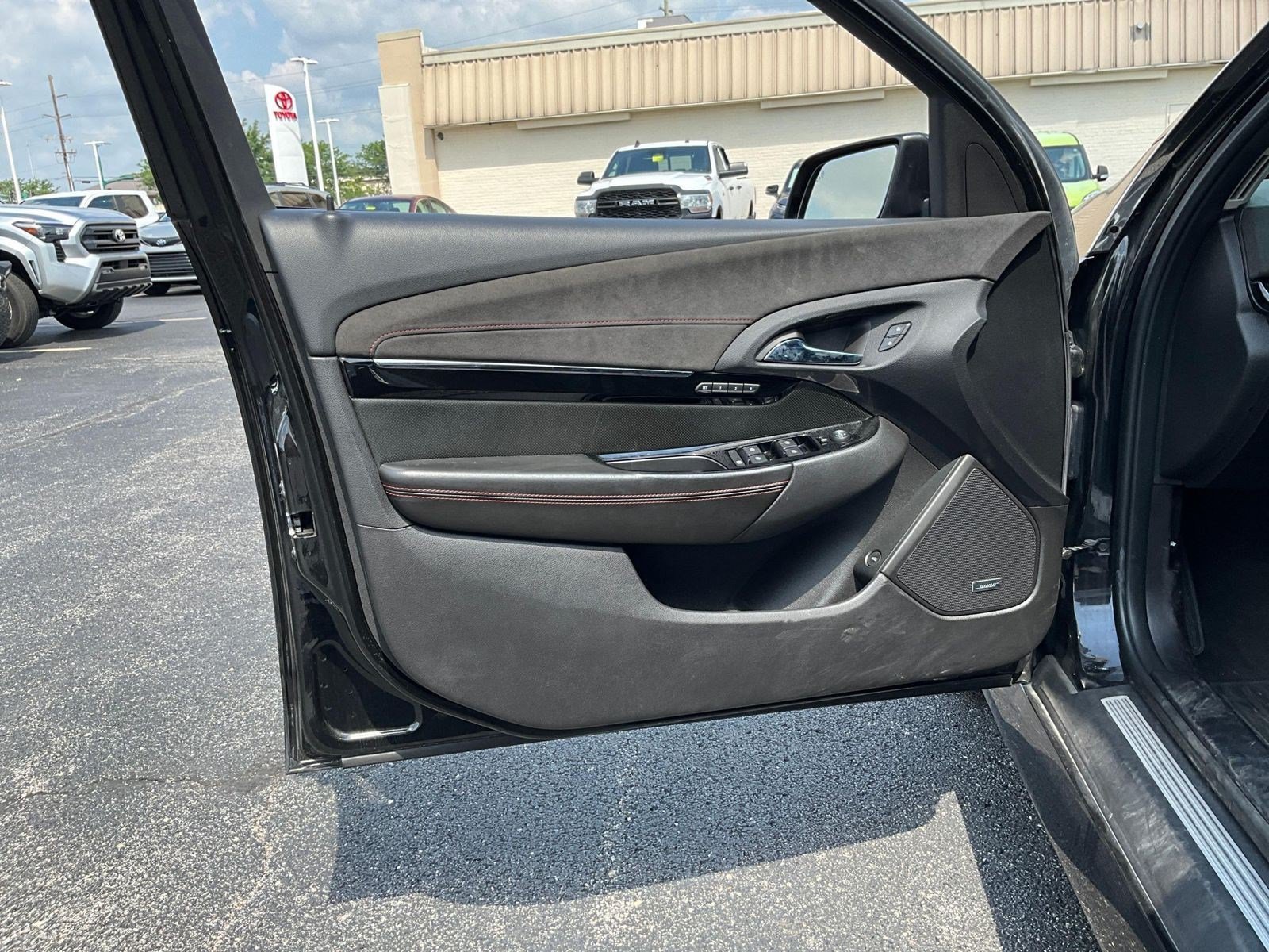 Used 2015 Chevrolet SS RWD image 18