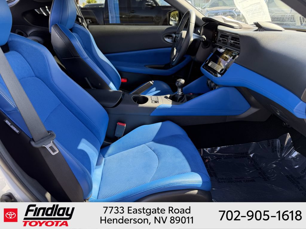 Used 2024 Nissan Z Performance w/ Floor Mat Package RWD image 13
