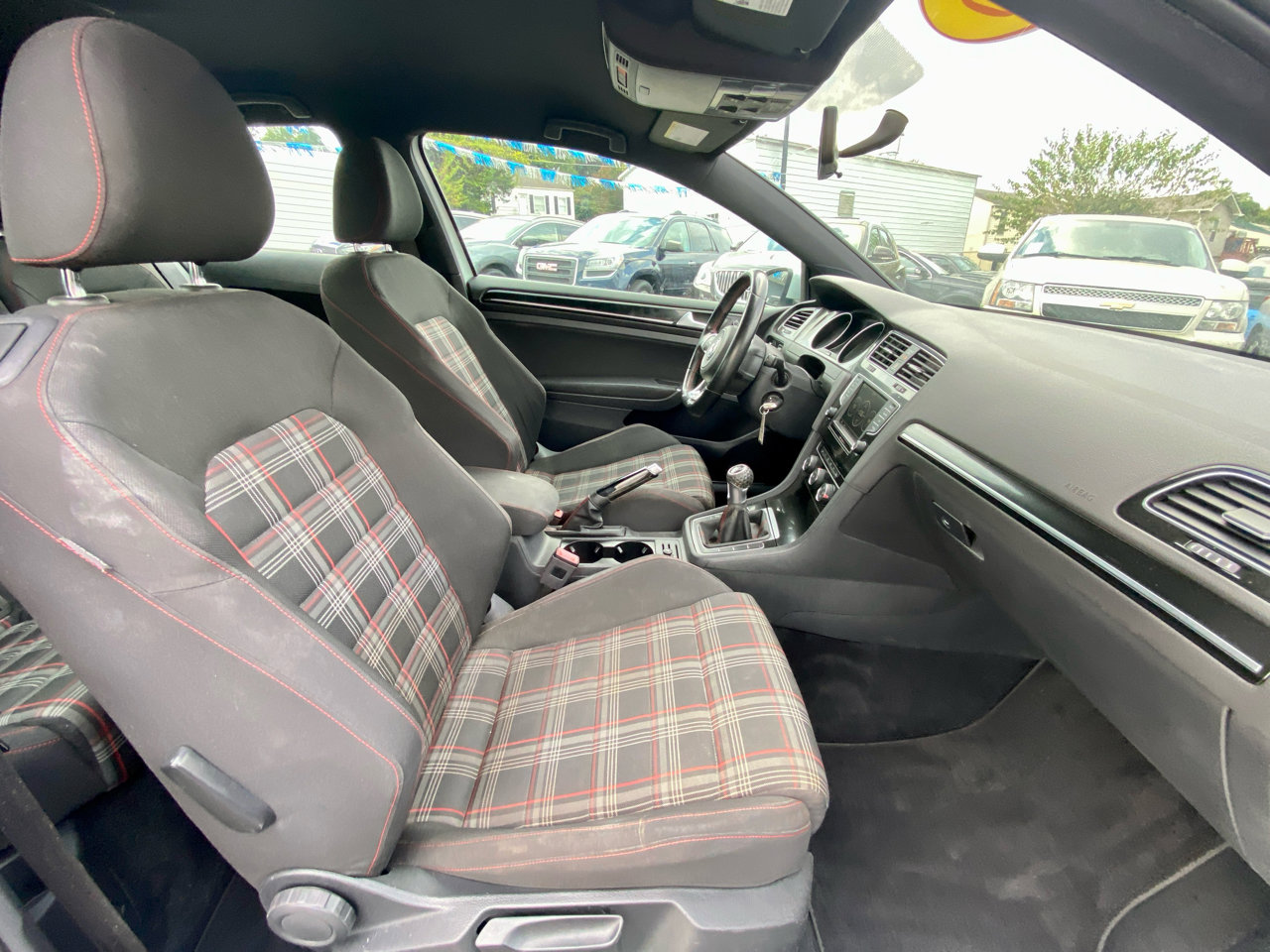 Used 2016 Volkswagen GTI S image 10