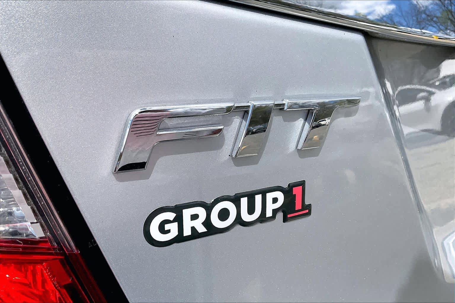 Used 2015 Honda Fit EX image 10