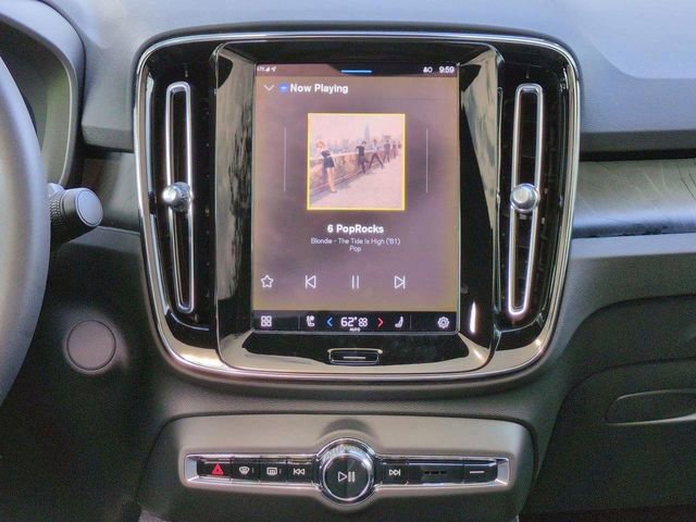 Used 2024 Volvo C40 Recharge Core w/ Climate Package image 16