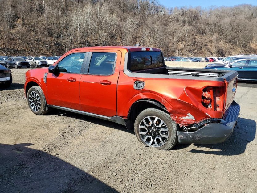Used 2024 Ford Maverick Lariat w/ 4K Tow Package image 3