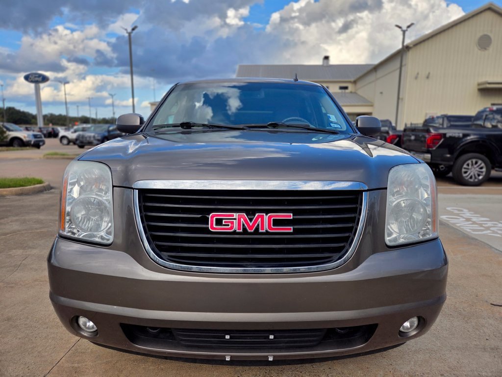 Used 2012 GMC Yukon SLT RWD image 2