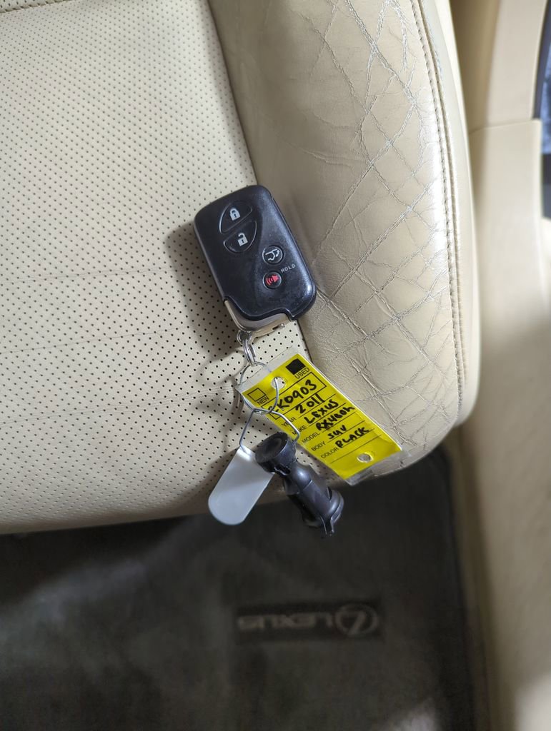 Used 2011 Lexus RX 450h AWD image 23