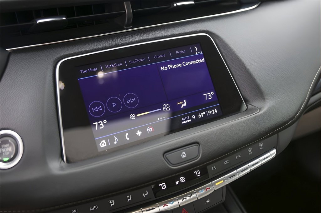 Used 2023 Cadillac XT4 Luxury w/ Driver Awareness Package image 16