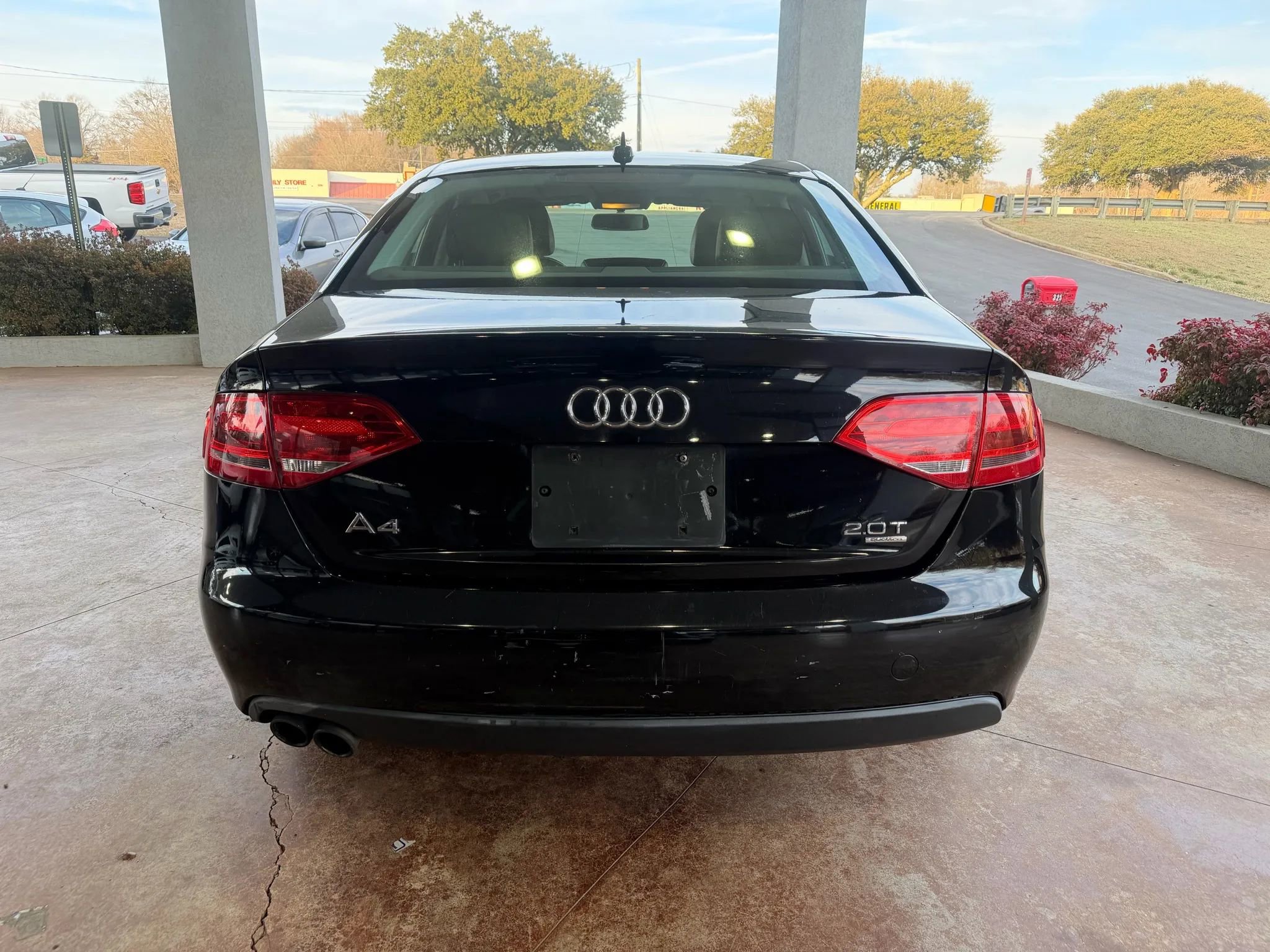 Used 2011 Audi A4 2.0T Premium image 5