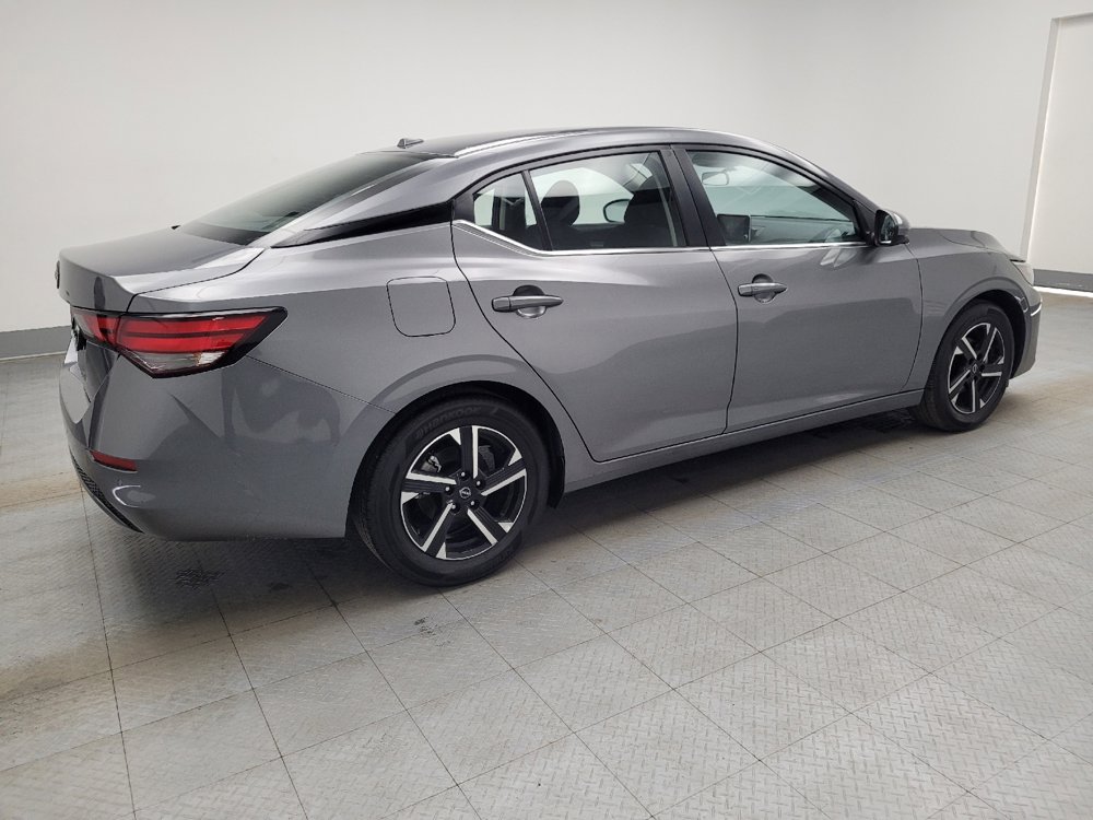 Used 2025 Nissan Sentra SV image 10