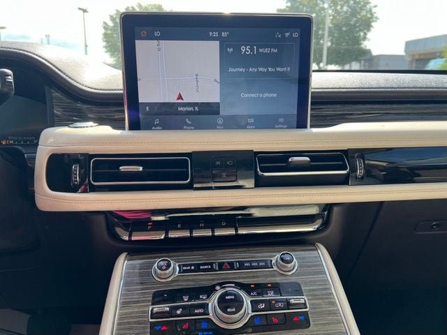 Used 2020 Lincoln Aviator Black Label w/ Dynamic Handling Package AWD/4WD image 14