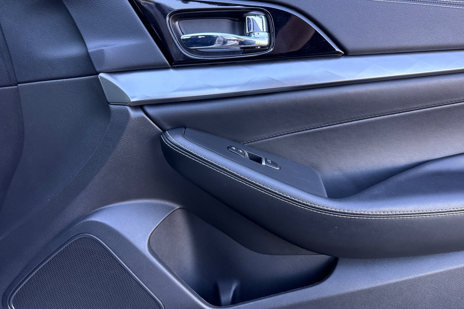 Certified 2023 Nissan Maxima SV w/ Floor Mat Group FWD image 22