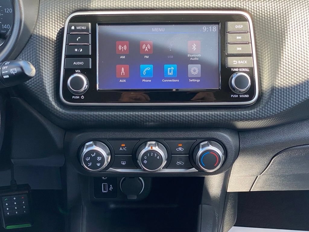 Used 2023 Nissan Kicks S FWD image 21