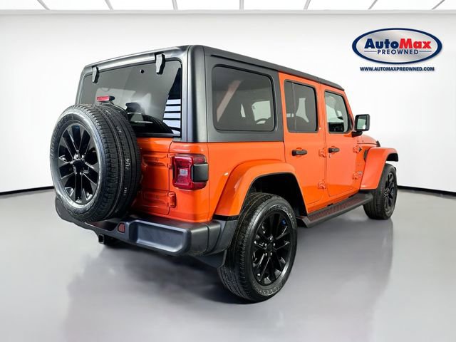 Used 2023 Jeep Wrangler Unlimited Sahara w/ Cold Weather Group AWD/4WD image 2