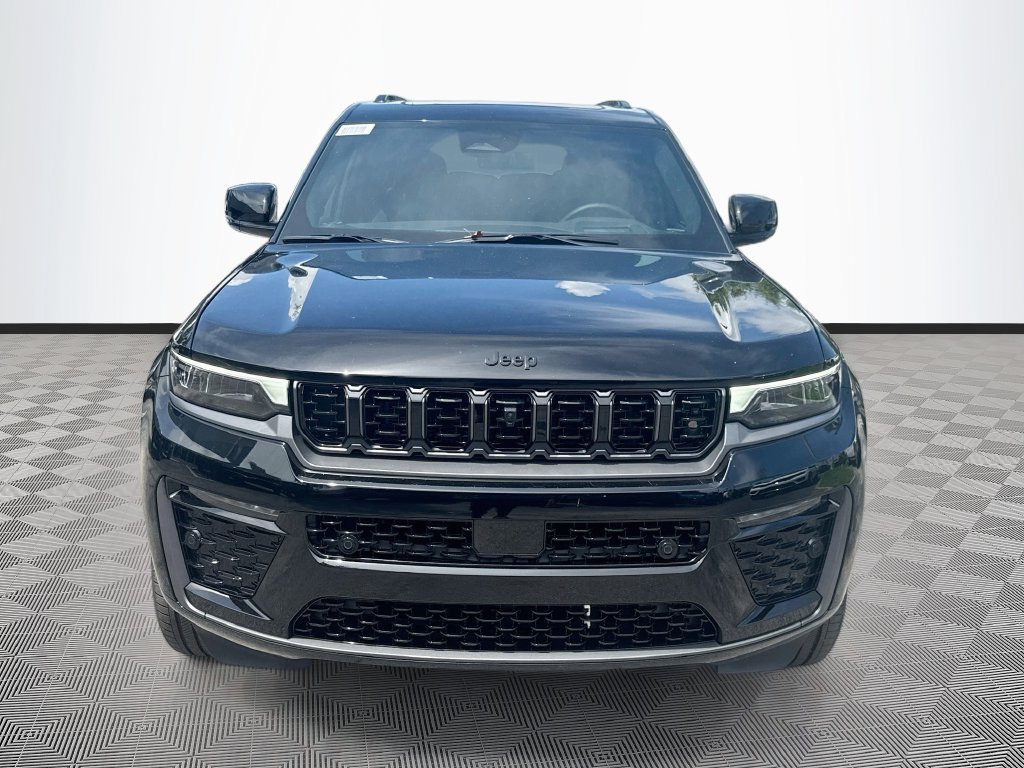 New 2027 Jeep Grand Cherokee L Summit AWD/4WD image 2