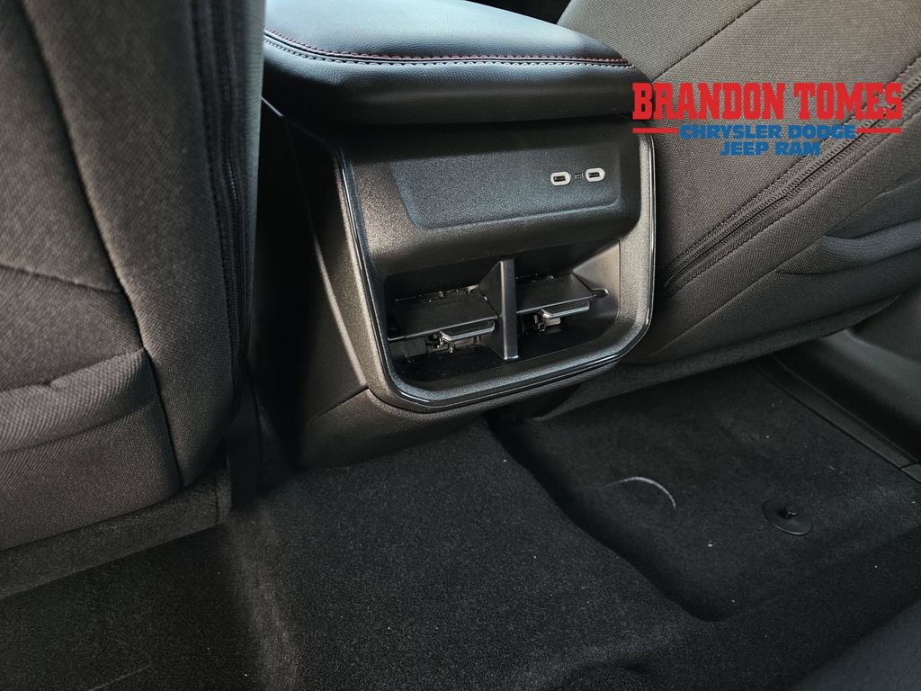 New 2026 Dodge Charger R/T w/ Blacktop Package AWD/4WD image 9