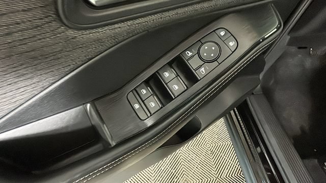 Used 2021 Nissan Rogue SV AWD/4WD image 10