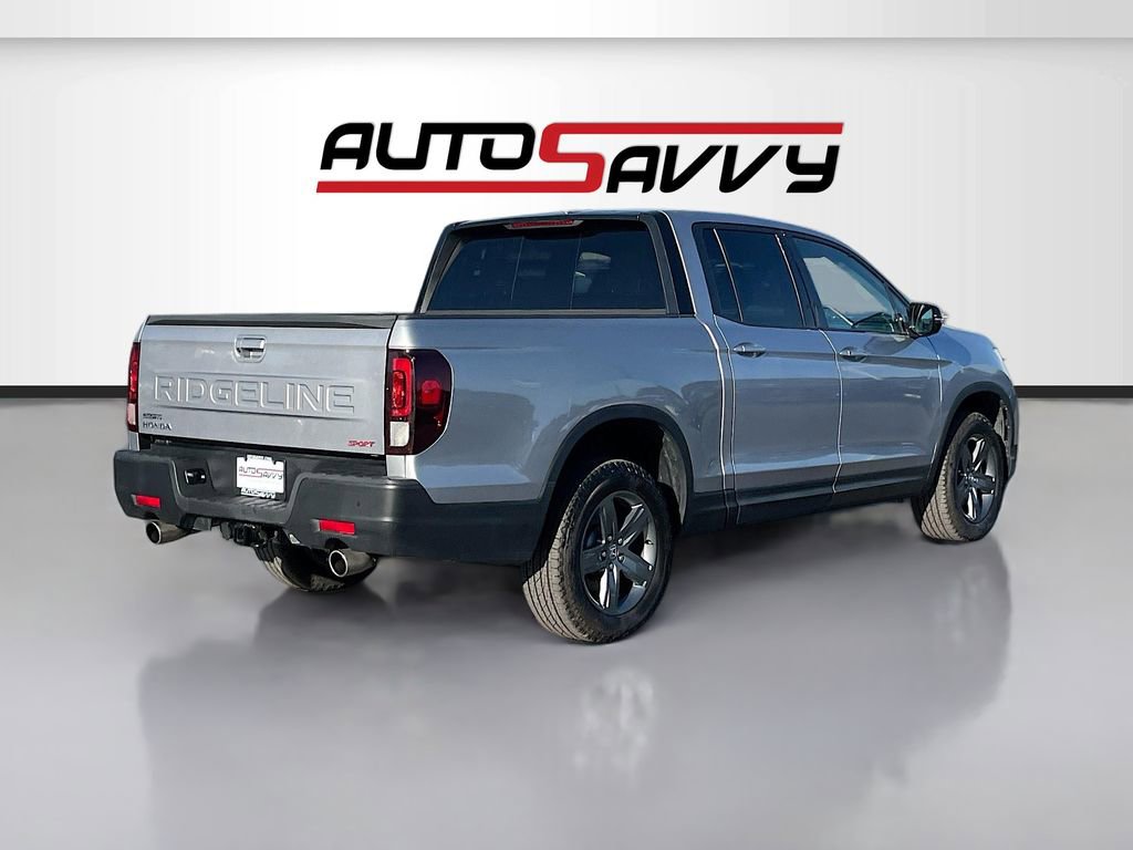 Used 2024 Honda Ridgeline Sport image 7