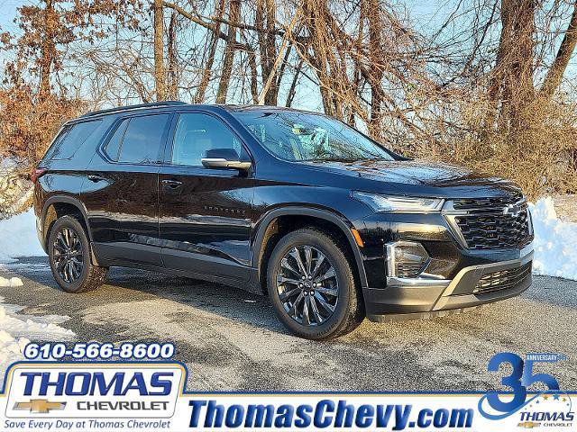 Certified 2023 Chevrolet Traverse RS image 1