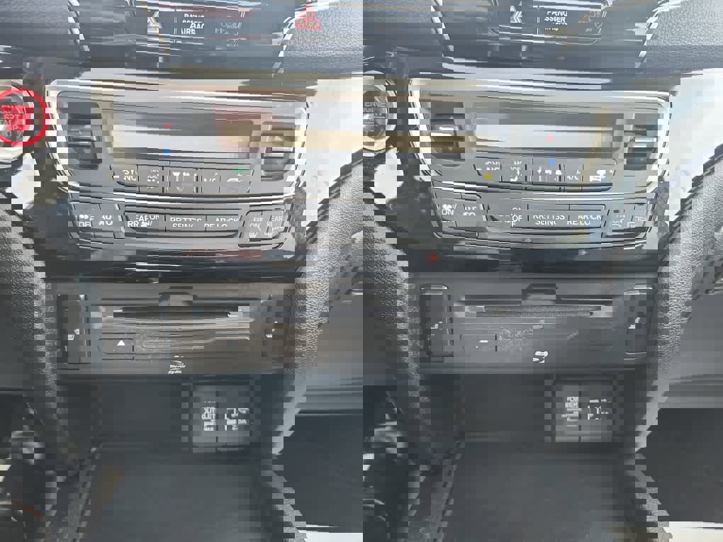 Used 2022 Honda Pilot Touring image 28