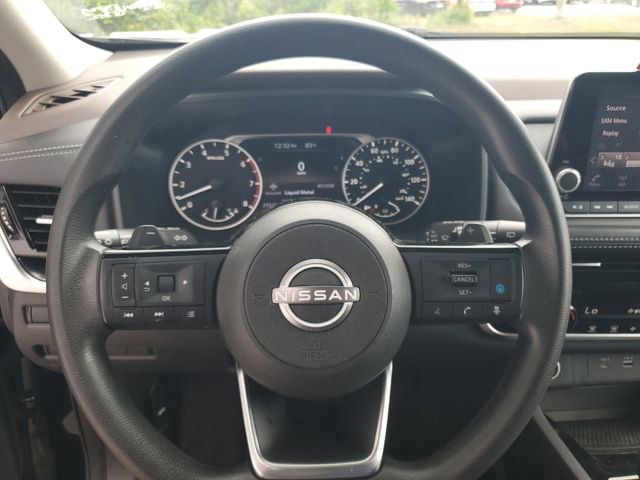 Certified 2023 Nissan Rogue SV FWD image 16