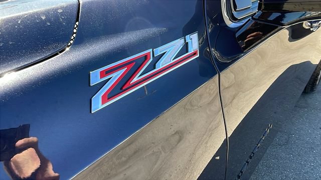 Used 2025 Chevrolet Suburban Z71 AWD/4WD image 10