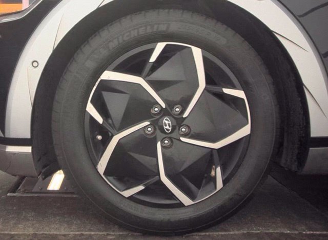 Certified 2023 Hyundai Ioniq 5 Limited RWD image 15