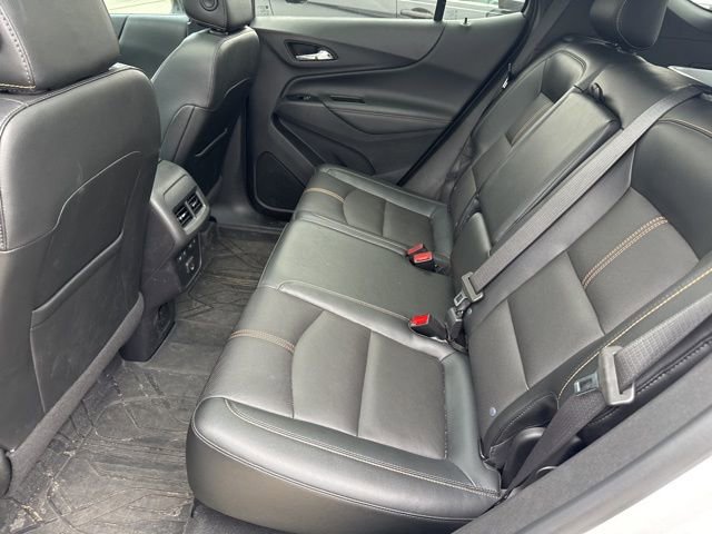 Used 2023 Chevrolet Equinox Premier image 13