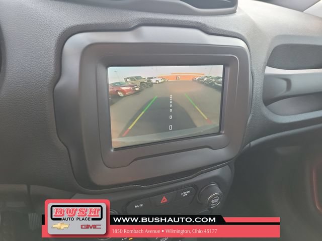 Used 2020 Jeep Renegade Trailhawk w/ Cold Weather Group AWD/4WD image 29