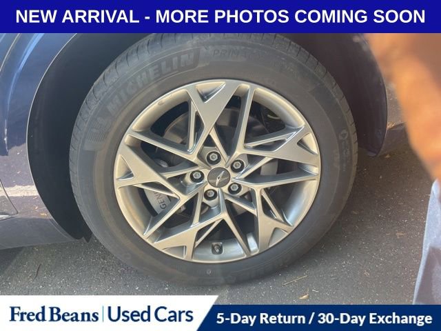 Used 2024 Genesis GV70 2.5T w/ Advanced Package AWD/4WD image 12