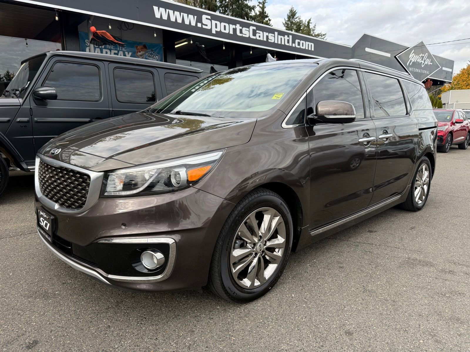 Used 2016 Kia Sedona SX Limited w/ Option Group 030 image 1