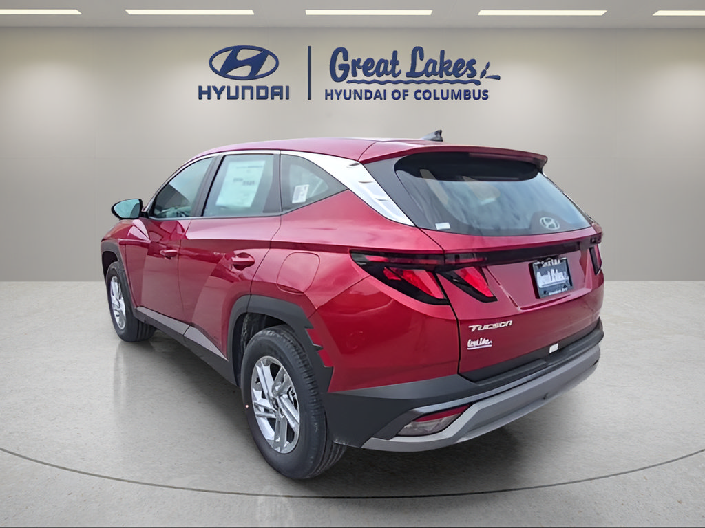 Used 2026 Hyundai Tucson SE AWD/4WD image 3
