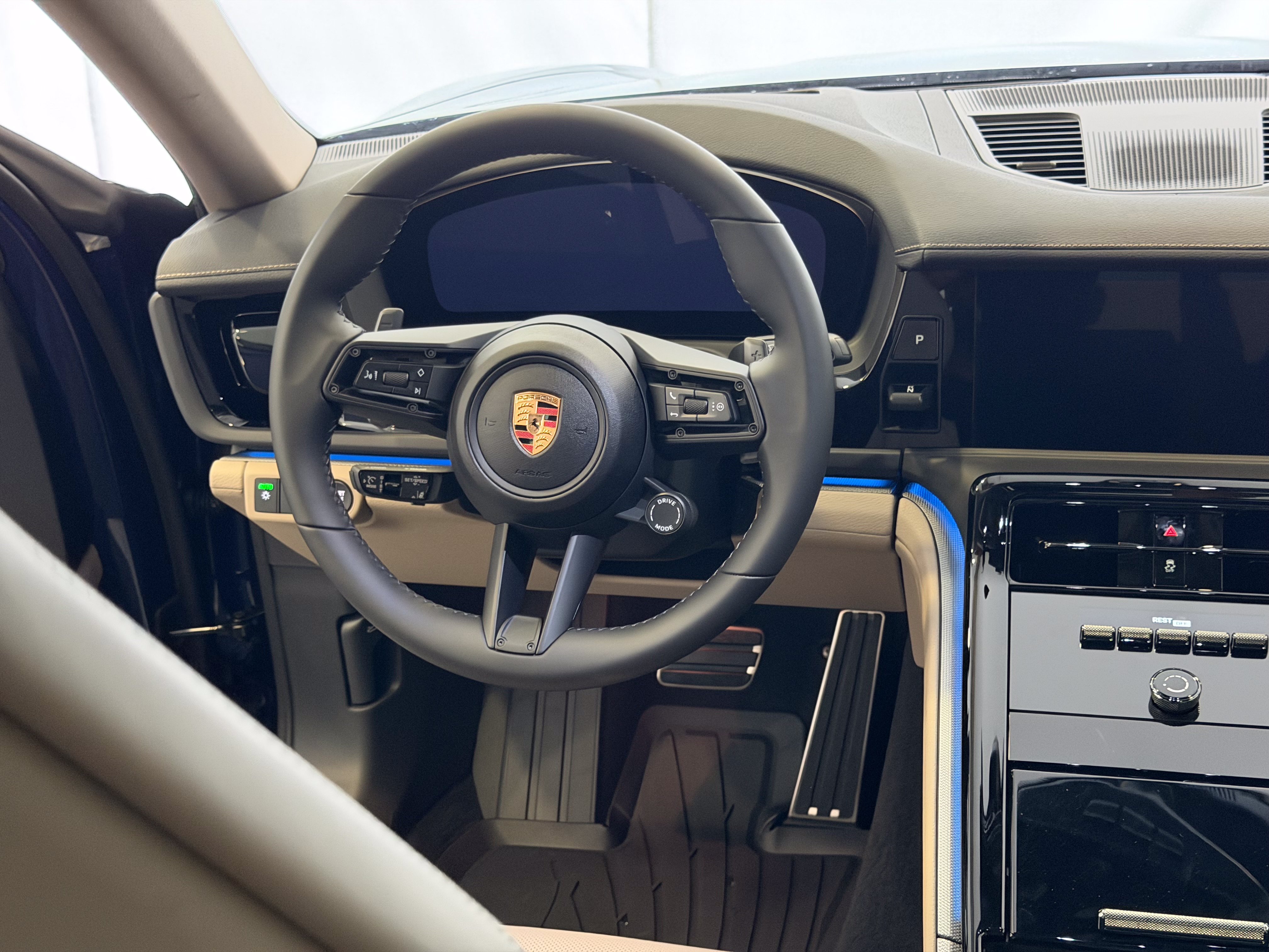 New 2026 Porsche Panamera 4 AWD/4WD image 20