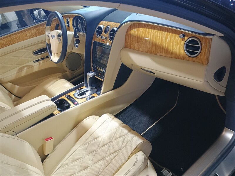 Used 2014 Bentley Flying Spur W12 AWD/4WD image 40