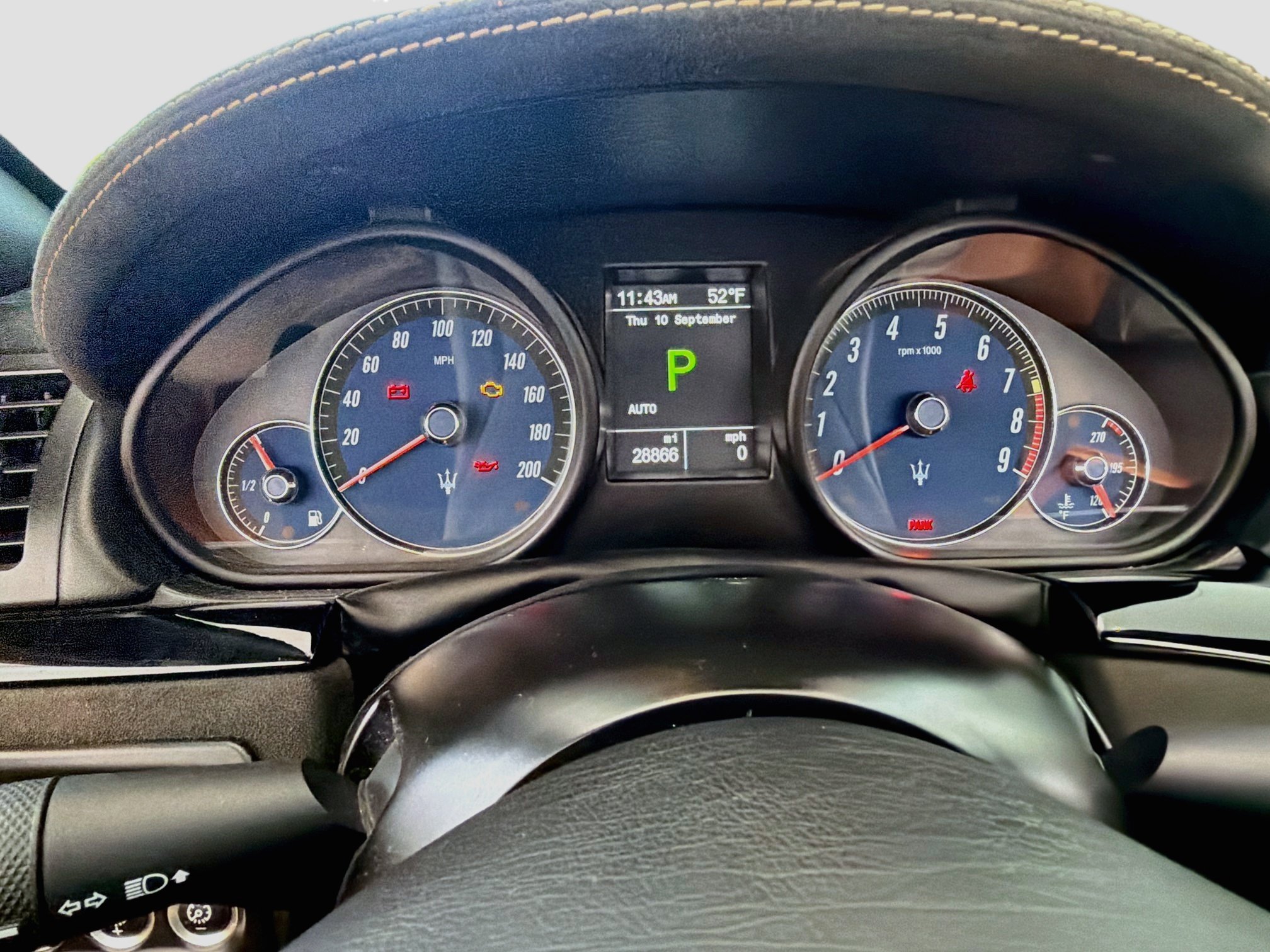 Used 2018 Maserati GranTurismo Sport RWD image 38