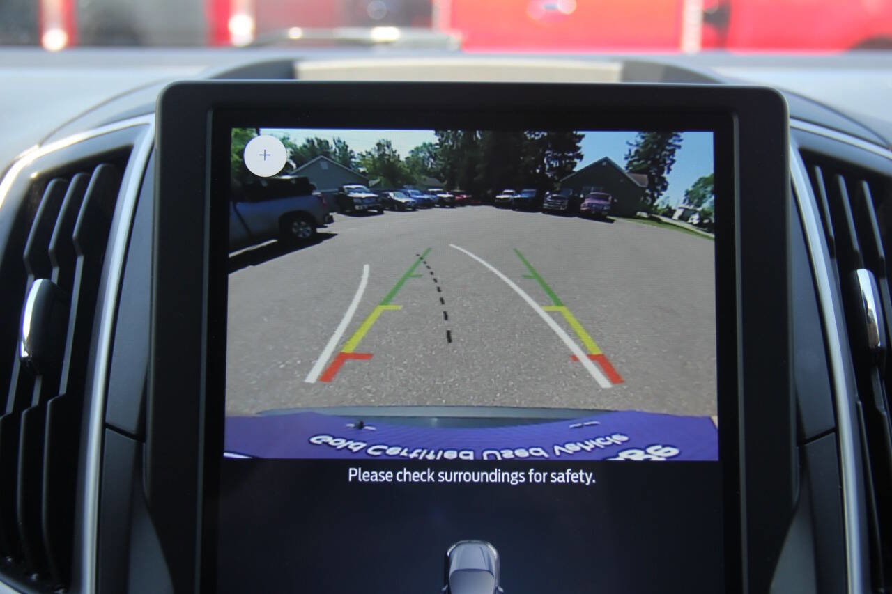 Used 2023 Ford Edge SEL image 28