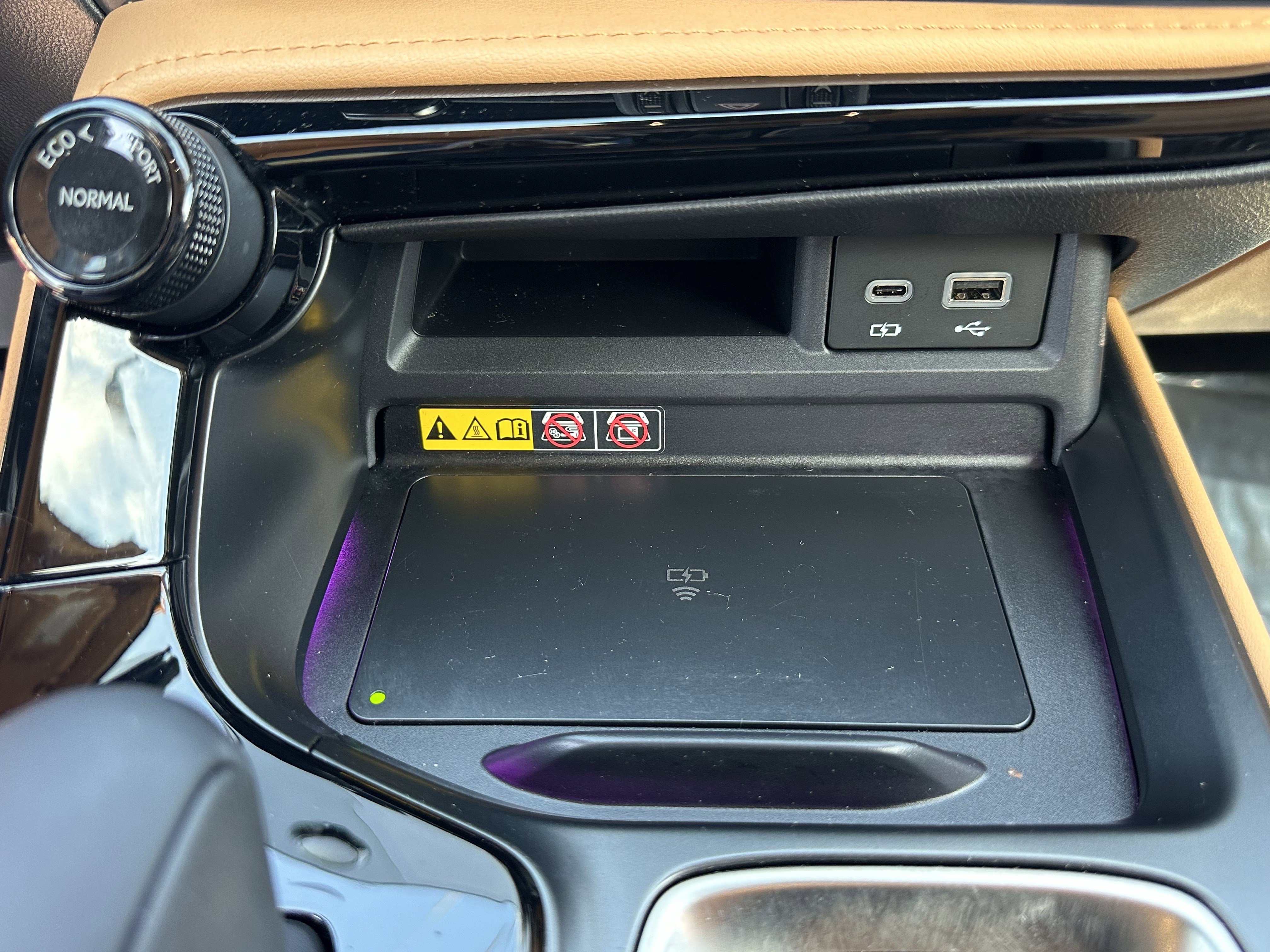 Used 2025 Lexus NX 350h AWD w/ Premium Package image 29