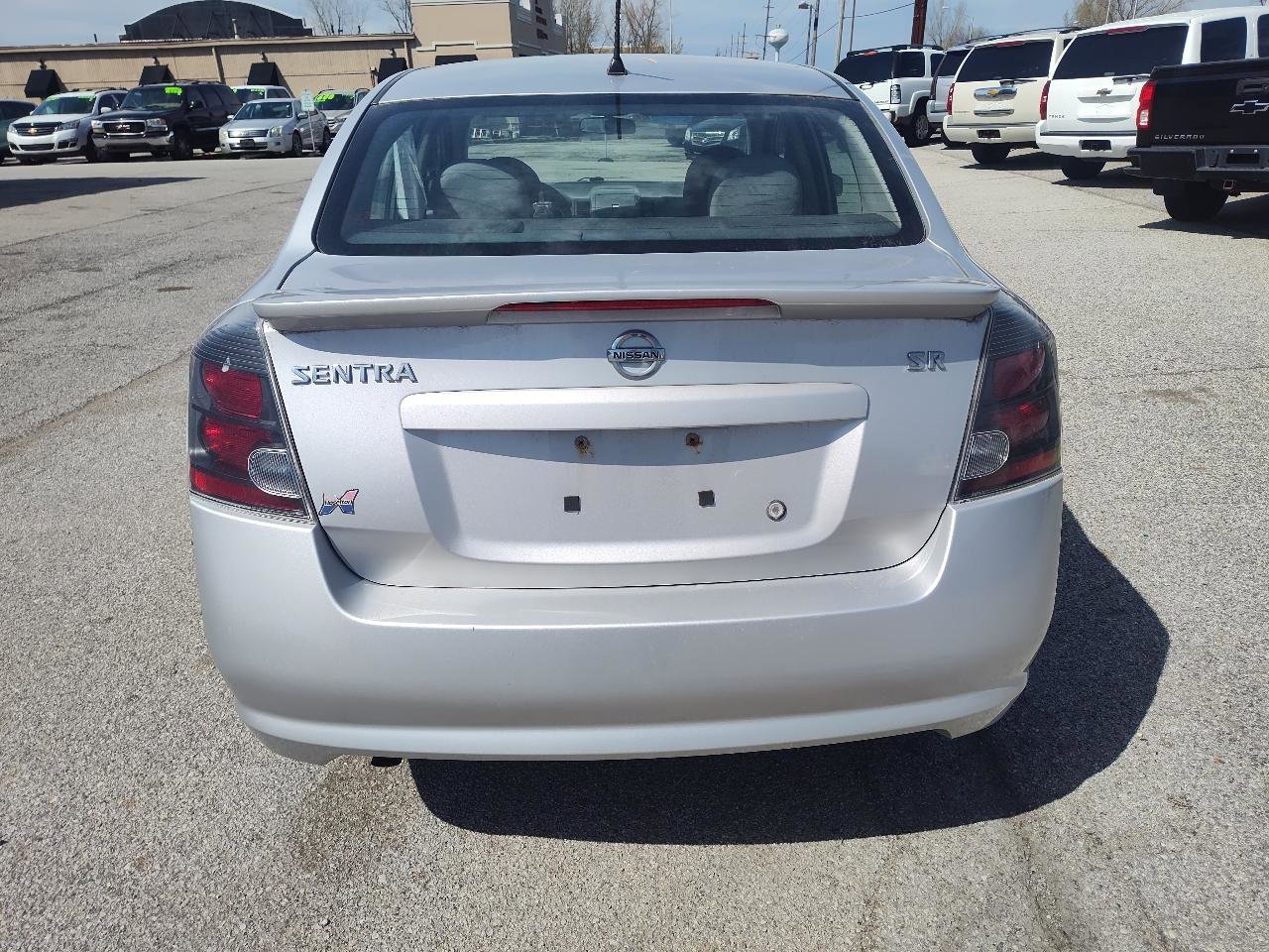 Used 2011 Nissan Sentra 2.0 SR FWD image 9