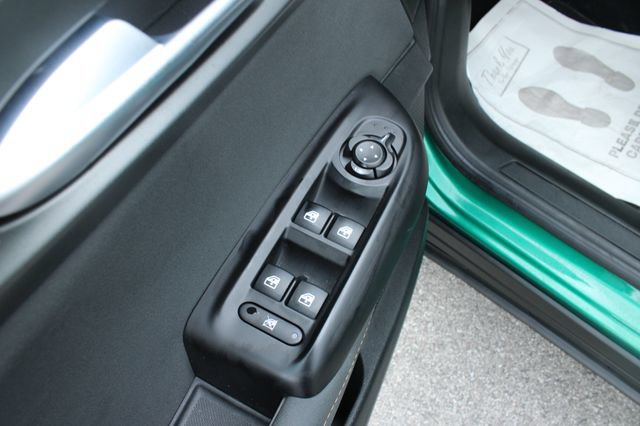 Used 2025 Alfa Romeo Tonale AWD/4WD image 11