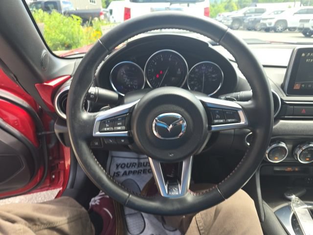 Used 2016 MAZDA MX-5 Miata Grand Touring RWD image 16