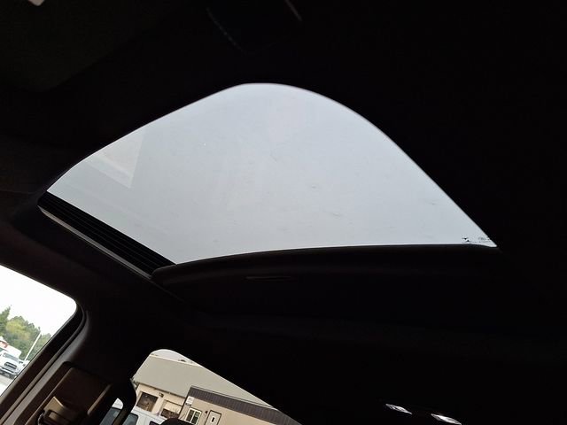 Used 2023 Chevrolet Silverado 3500 High Country image 10